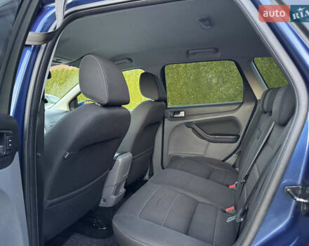 Синій Форд Фокус, об'ємом двигуна 1.6 л та пробігом 197 тис. км за 5999 $, фото 61 на Automoto.ua