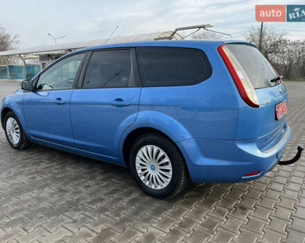 Синий Форд Фокус, объемом двигателя 1.6 л и пробегом 199 тыс. км за 6399 $, фото 7 на Automoto.ua