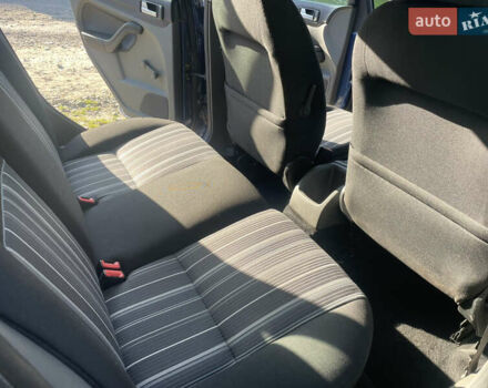 Синий Форд Фокус, объемом двигателя 2 л и пробегом 213 тыс. км за 5000 $, фото 11 на Automoto.ua