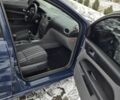 Синий Форд Фокус, объемом двигателя 1.6 л и пробегом 173 тыс. км за 6000 $, фото 4 на Automoto.ua