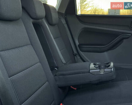 Синій Форд Фокус, об'ємом двигуна 1.6 л та пробігом 197 тис. км за 5999 $, фото 71 на Automoto.ua