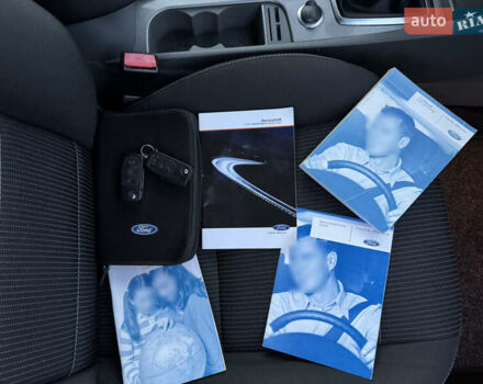 Синій Форд Фокус, об'ємом двигуна 1.6 л та пробігом 197 тис. км за 5999 $, фото 79 на Automoto.ua