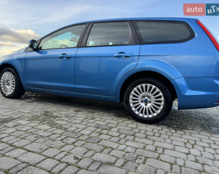 Синий Форд Фокус, объемом двигателя 1.8 л и пробегом 236 тыс. км за 5300 $, фото 7 на Automoto.ua