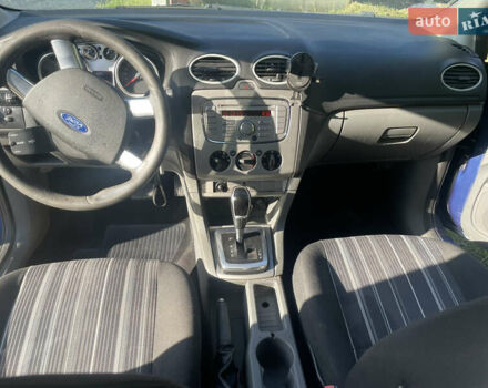 Синий Форд Фокус, объемом двигателя 2 л и пробегом 213 тыс. км за 5000 $, фото 15 на Automoto.ua