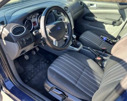 Синий Форд Фокус, объемом двигателя 1.6 л и пробегом 283 тыс. км за 4400 $, фото 9 на Automoto.ua