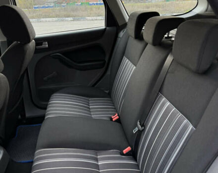 Синий Форд Фокус, объемом двигателя 1.6 л и пробегом 231 тыс. км за 4600 $, фото 11 на Automoto.ua