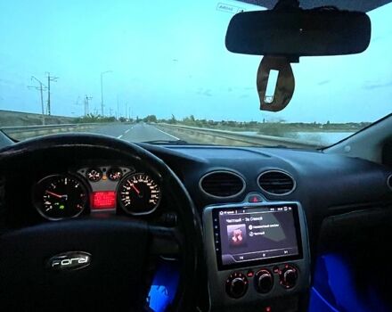 Синий Форд Фокус, объемом двигателя 1.6 л и пробегом 390 тыс. км за 6200 $, фото 3 на Automoto.ua