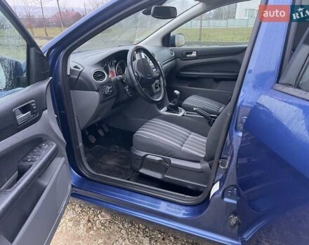 Синій Форд Фокус, об'ємом двигуна 1.6 л та пробігом 237 тис. км за 6200 $, фото 2 на Automoto.ua
