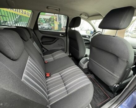 Синий Форд Фокус, объемом двигателя 1.6 л и пробегом 210 тыс. км за 6550 $, фото 10 на Automoto.ua