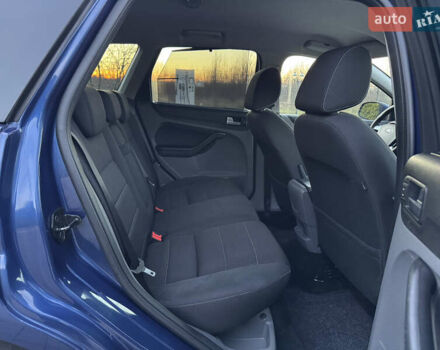 Синій Форд Фокус, об'ємом двигуна 1.6 л та пробігом 197 тис. км за 5999 $, фото 69 на Automoto.ua