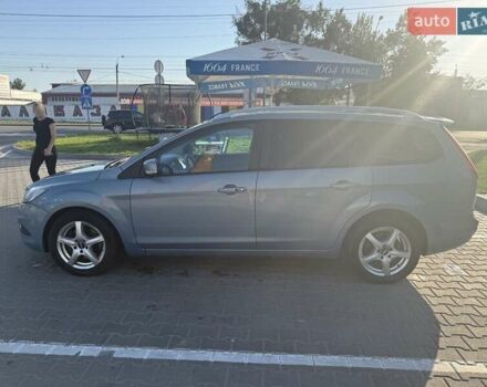 Синій Форд Фокус, об'ємом двигуна 2.01 л та пробігом 330 тис. км за 6400 $, фото 6 на Automoto.ua