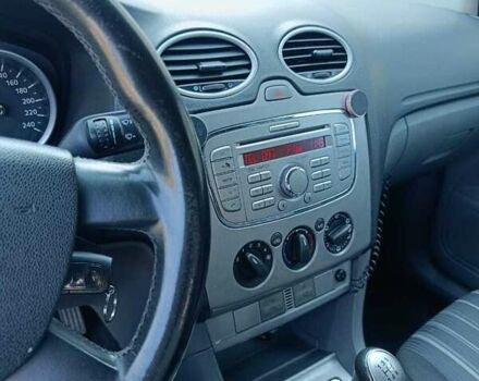Форд Фокус 2009 в Львове на Automoto.ua Синий Форд Фокус, объемом двигателя 1.6 л и пробегом 234 тыс. км за 4700 $, фото 5 на Automoto.ua