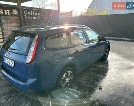Синій Форд Фокус, об'ємом двигуна 1.6 л та пробігом 272 тис. км за 5500 $, фото 4 на Automoto.ua