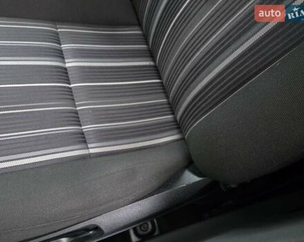 Синий Форд Фокус, объемом двигателя 1.6 л и пробегом 169 тыс. км за 5350 $, фото 21 на Automoto.ua