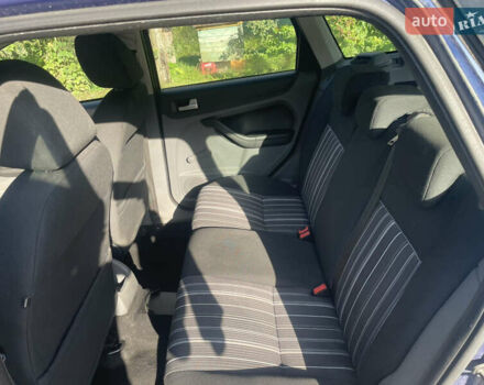 Синий Форд Фокус, объемом двигателя 2 л и пробегом 213 тыс. км за 5000 $, фото 13 на Automoto.ua