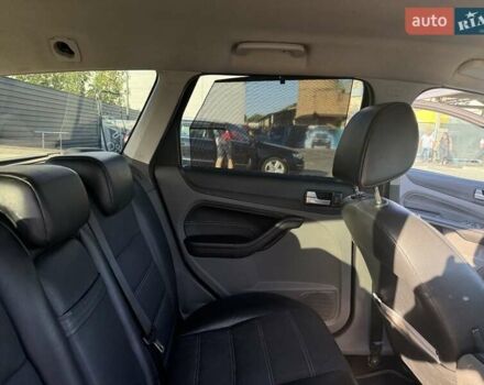 Синій Форд Фокус, об'ємом двигуна 2.01 л та пробігом 330 тис. км за 6400 $, фото 1 на Automoto.ua