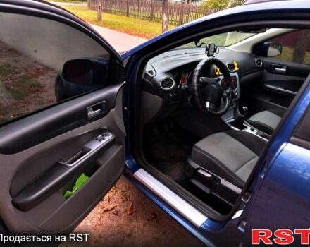 Форд Фокус 2009 у Коростене на Automoto.ua Синій Форд Фокус, об'ємом двигуна 1.8 л та пробігом 236 тис. км за 5200 $, фото 9 на Automoto.ua