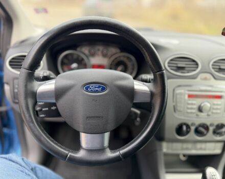 Синий Форд Фокус, объемом двигателя 1.6 л и пробегом 211 тыс. км за 4650 $, фото 11 на Automoto.ua