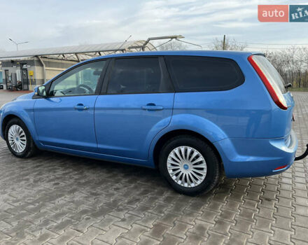 Синий Форд Фокус, объемом двигателя 1.6 л и пробегом 199 тыс. км за 6399 $, фото 6 на Automoto.ua