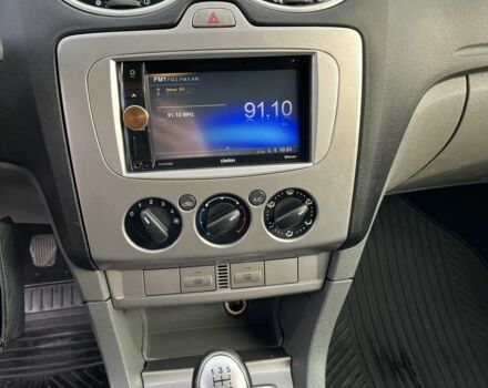 Синий Форд Фокус, объемом двигателя 1.6 л и пробегом 199 тыс. км за 6399 $, фото 20 на Automoto.ua