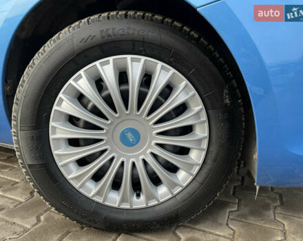 Синий Форд Фокус, объемом двигателя 1.6 л и пробегом 199 тыс. км за 6399 $, фото 39 на Automoto.ua