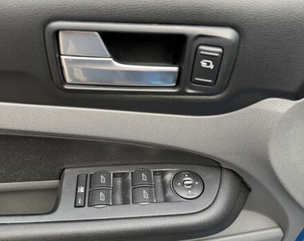 Синий Форд Фокус, объемом двигателя 1.6 л и пробегом 211 тыс. км за 4650 $, фото 17 на Automoto.ua