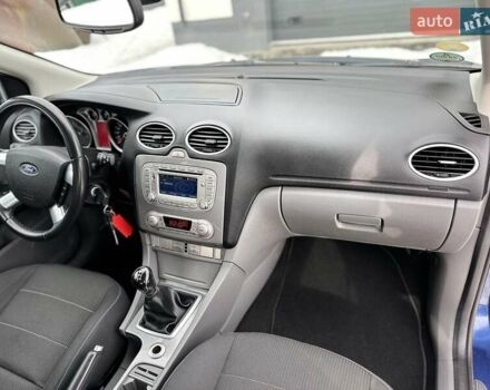 Синій Форд Фокус, об'ємом двигуна 1.8 л та пробігом 184 тис. км за 5950 $, фото 58 на Automoto.ua