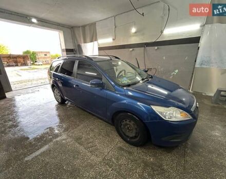 Синій Форд Фокус, об'ємом двигуна 1.6 л та пробігом 290 тис. км за 5300 $, фото 3 на Automoto.ua