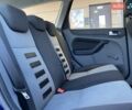 Синій Форд Фокус, об'ємом двигуна 1.6 л та пробігом 201 тис. км за 5950 $, фото 31 на Automoto.ua