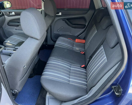 Синій Форд Фокус, об'ємом двигуна 1.56 л та пробігом 268 тис. км за 4999 $, фото 12 на Automoto.ua