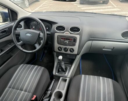 Синій Форд Фокус, об'ємом двигуна 1.6 л та пробігом 280 тис. км за 4999 $, фото 7 на Automoto.ua