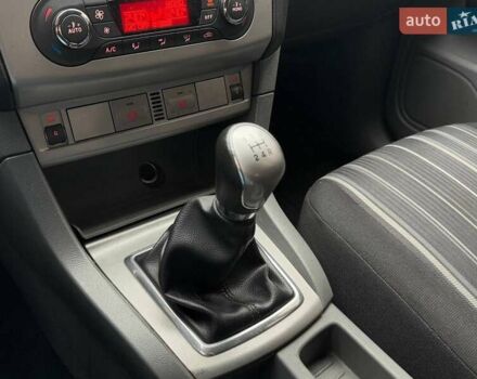 Синий Форд Фокус, объемом двигателя 1.56 л и пробегом 251 тыс. км за 5490 $, фото 17 на Automoto.ua