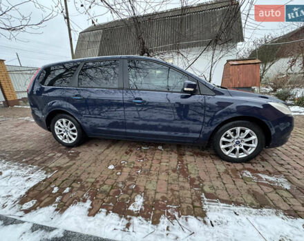 Синій Форд Фокус, об'ємом двигуна 1.6 л та пробігом 318 тис. км за 4600 $, фото 12 на Automoto.ua