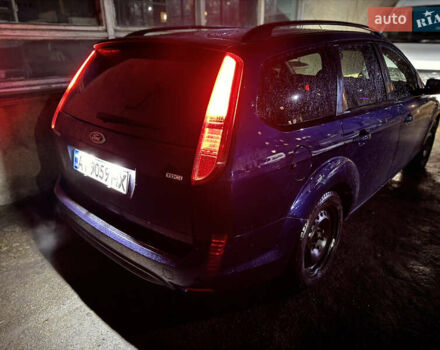 Синий Форд Фокус, объемом двигателя 1.6 л и пробегом 200 тыс. км за 7200 $, фото 25 на Automoto.ua
