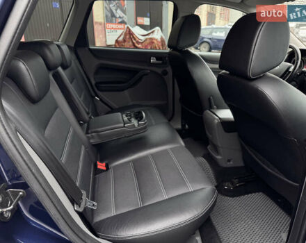 Синий Форд Фокус, объемом двигателя 1.6 л и пробегом 200 тыс. км за 7200 $, фото 19 на Automoto.ua