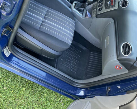 Синій Форд Фокус, об'ємом двигуна 1.6 л та пробігом 300 тис. км за 5600 $, фото 5 на Automoto.ua