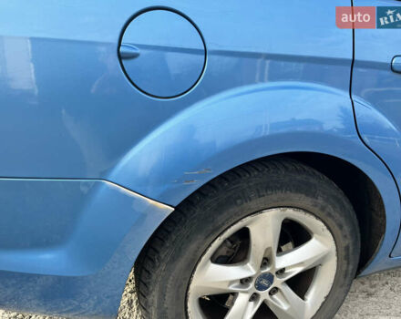 Синій Форд Фокус, об'ємом двигуна 2 л та пробігом 309 тис. км за 6800 $, фото 10 на Automoto.ua