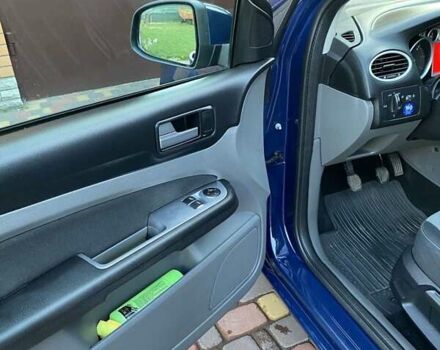 Синий Форд Фокус, объемом двигателя 1.56 л и пробегом 277 тыс. км за 6000 $, фото 17 на Automoto.ua