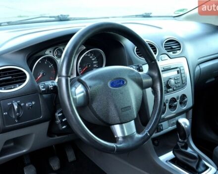 Синий Форд Фокус, объемом двигателя 1.6 л и пробегом 188 тыс. км за 5700 $, фото 14 на Automoto.ua