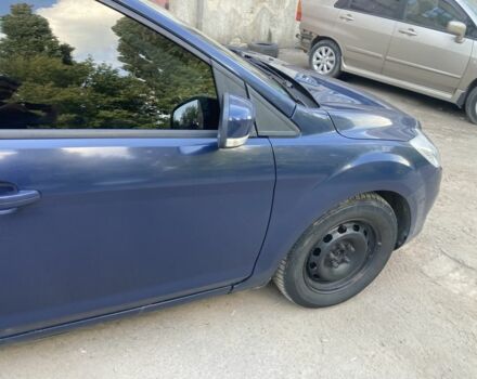 Синий Форд Фокус, объемом двигателя 1.6 л и пробегом 300 тыс. км за 5200 $, фото 2 на Automoto.ua