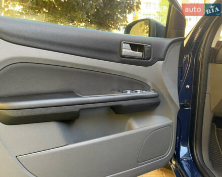 Синий Форд Фокус, объемом двигателя 1.56 л и пробегом 244 тыс. км за 6200 $, фото 20 на Automoto.ua