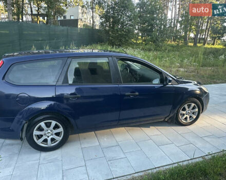 Синій Форд Фокус, об'ємом двигуна 1.56 л та пробігом 224 тис. км за 3500 $, фото 10 на Automoto.ua