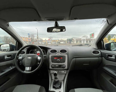 Синий Форд Фокус, объемом двигателя 1.8 л и пробегом 312 тыс. км за 5200 $, фото 12 на Automoto.ua