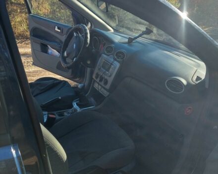 Синий Форд Фокус, объемом двигателя 1.6 л и пробегом 334 тыс. км за 5600 $, фото 9 на Automoto.ua