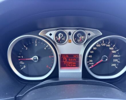 Синий Форд Фокус, объемом двигателя 1.6 л и пробегом 277 тыс. км за 5400 $, фото 7 на Automoto.ua