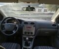 Синий Форд Фокус, объемом двигателя 1.6 л и пробегом 236 тыс. км за 5300 $, фото 3 на Automoto.ua