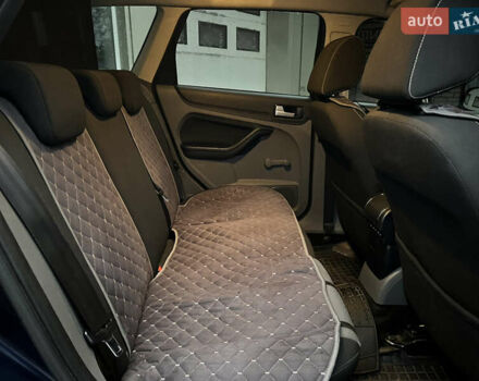 Синій Форд Фокус, об'ємом двигуна 1.56 л та пробігом 241 тис. км за 6599 $, фото 16 на Automoto.ua