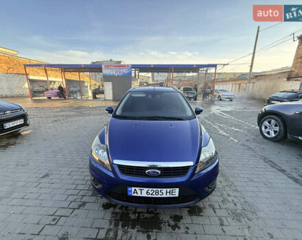 Синий Форд Фокус, объемом двигателя 1.6 л и пробегом 277 тыс. км за 5400 $, фото 2 на Automoto.ua