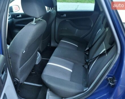 Синий Форд Фокус, объемом двигателя 1.6 л и пробегом 188 тыс. км за 5700 $, фото 16 на Automoto.ua