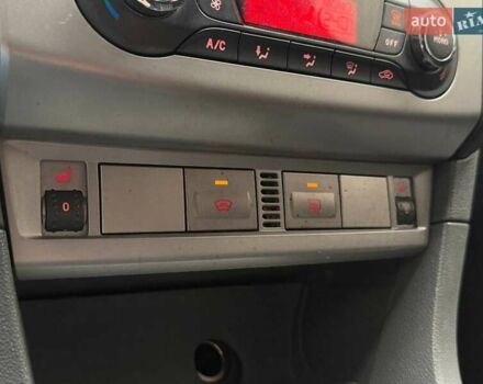 Синий Форд Фокус, объемом двигателя 1.56 л и пробегом 251 тыс. км за 5490 $, фото 18 на Automoto.ua